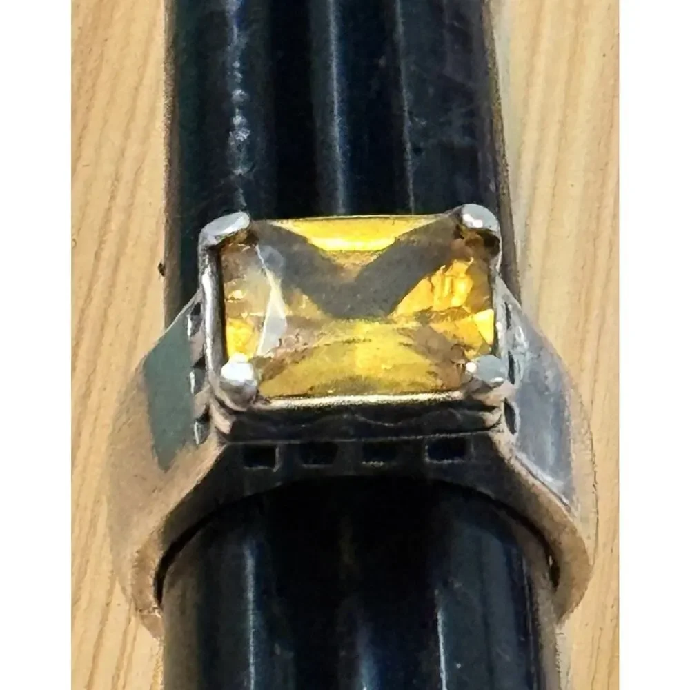 Vintage EX EX Sterling Silver 4-5 Carat Citrine Emerald Cut 925 Ring Size 8, 15g